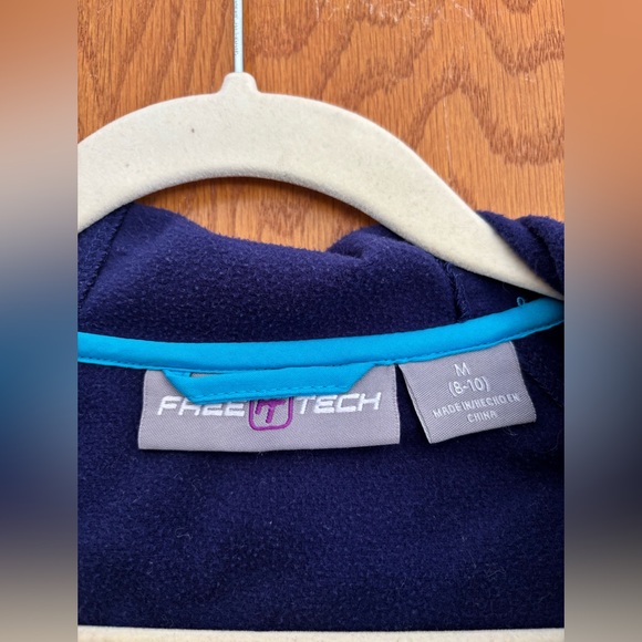 Free Tech Women’s Jacket, Blue Violet, Zip Front, Pockets, Hooded, Lined, Medium - Picture 3 of 7
